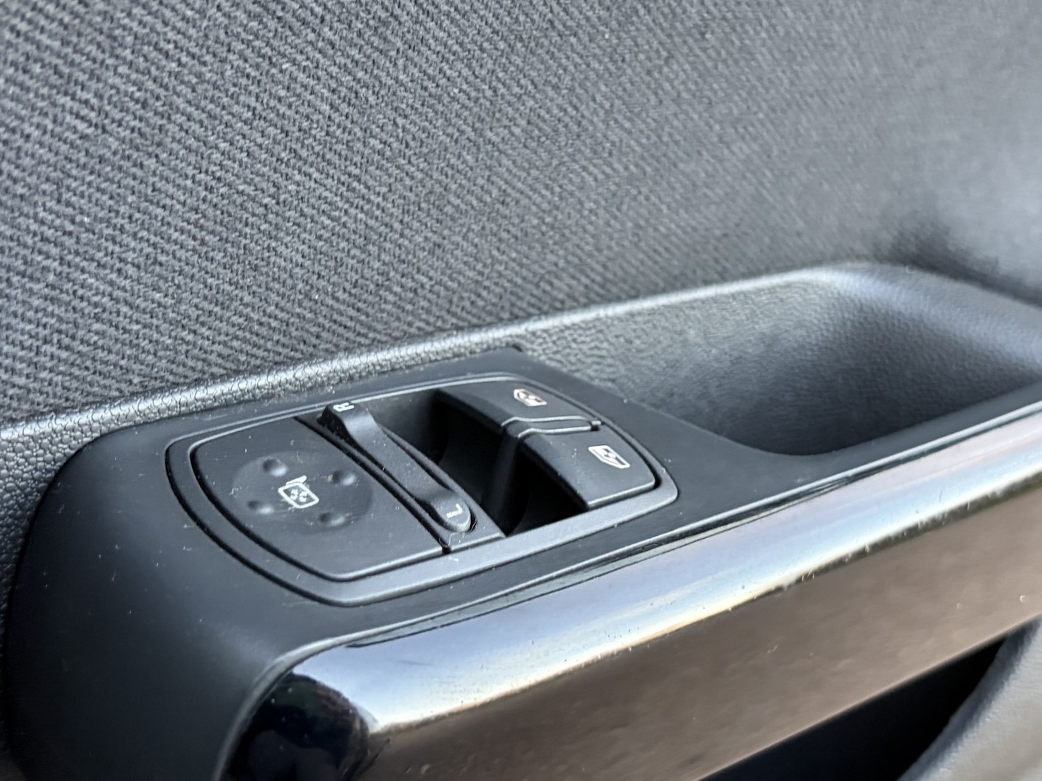 Used Vauxhall Corsa 2014 for sale - 76662690: Photo 50