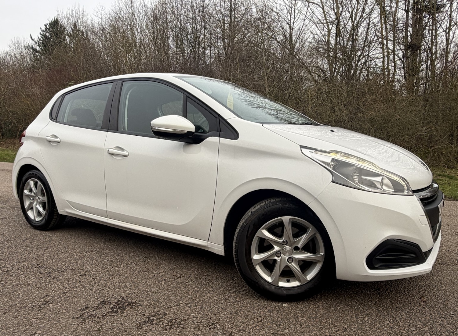 Used Peugeot 208 2018 for sale - 77603341: Photo 2