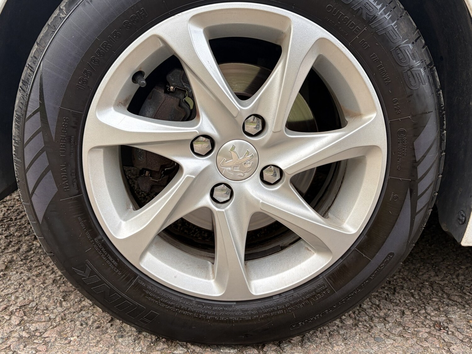 Used Peugeot 208 2018 for sale - 77603341: Photo 26