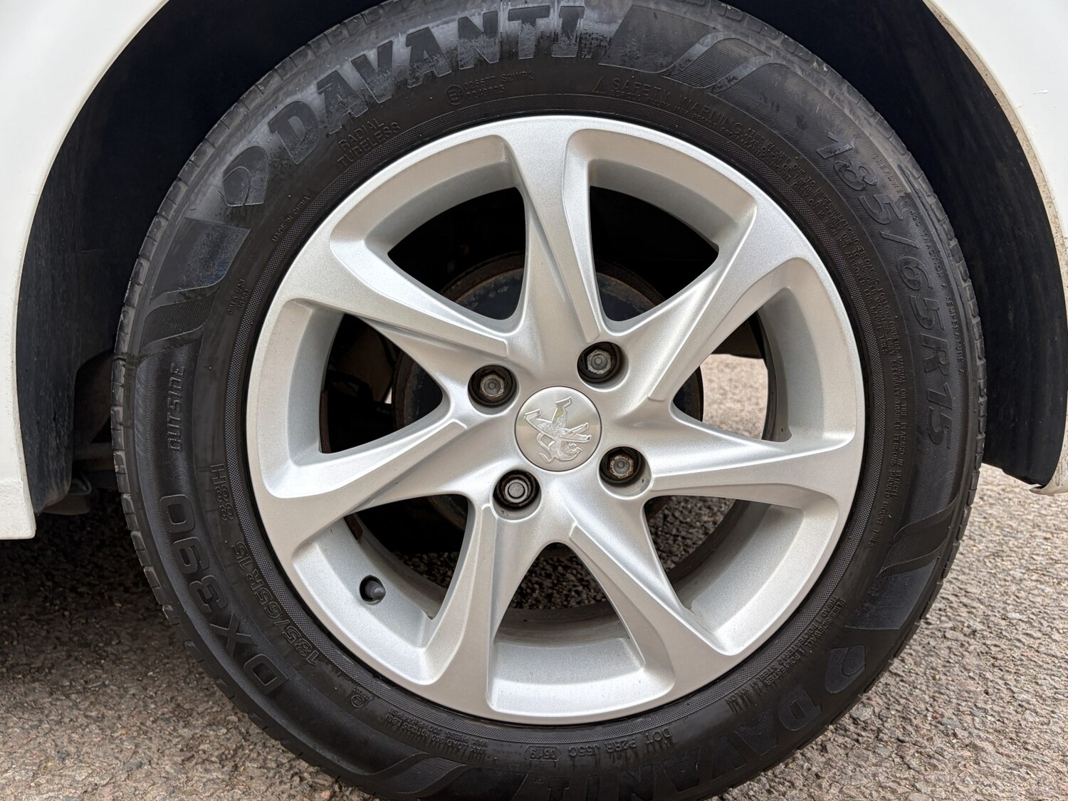 Used Peugeot 208 2018 for sale - 77603341: Photo 27