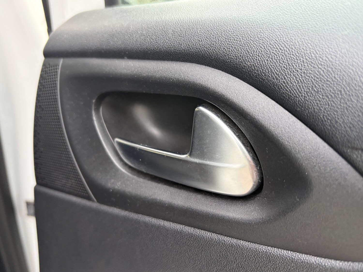 Used Peugeot 208 2018 for sale - 77603341: Photo 35