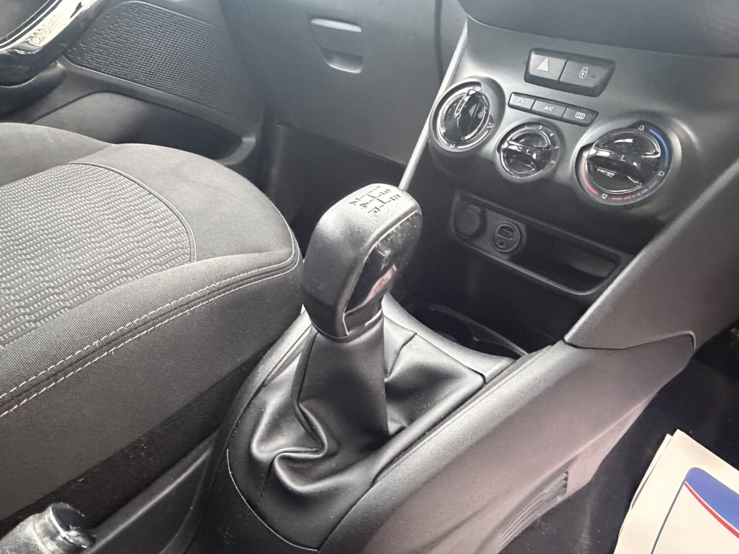 Used Peugeot 208 2018 for sale - 77603341: Photo 41