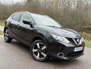 Used Nissan Qashqai 2016 for sale - 76979545: Photo