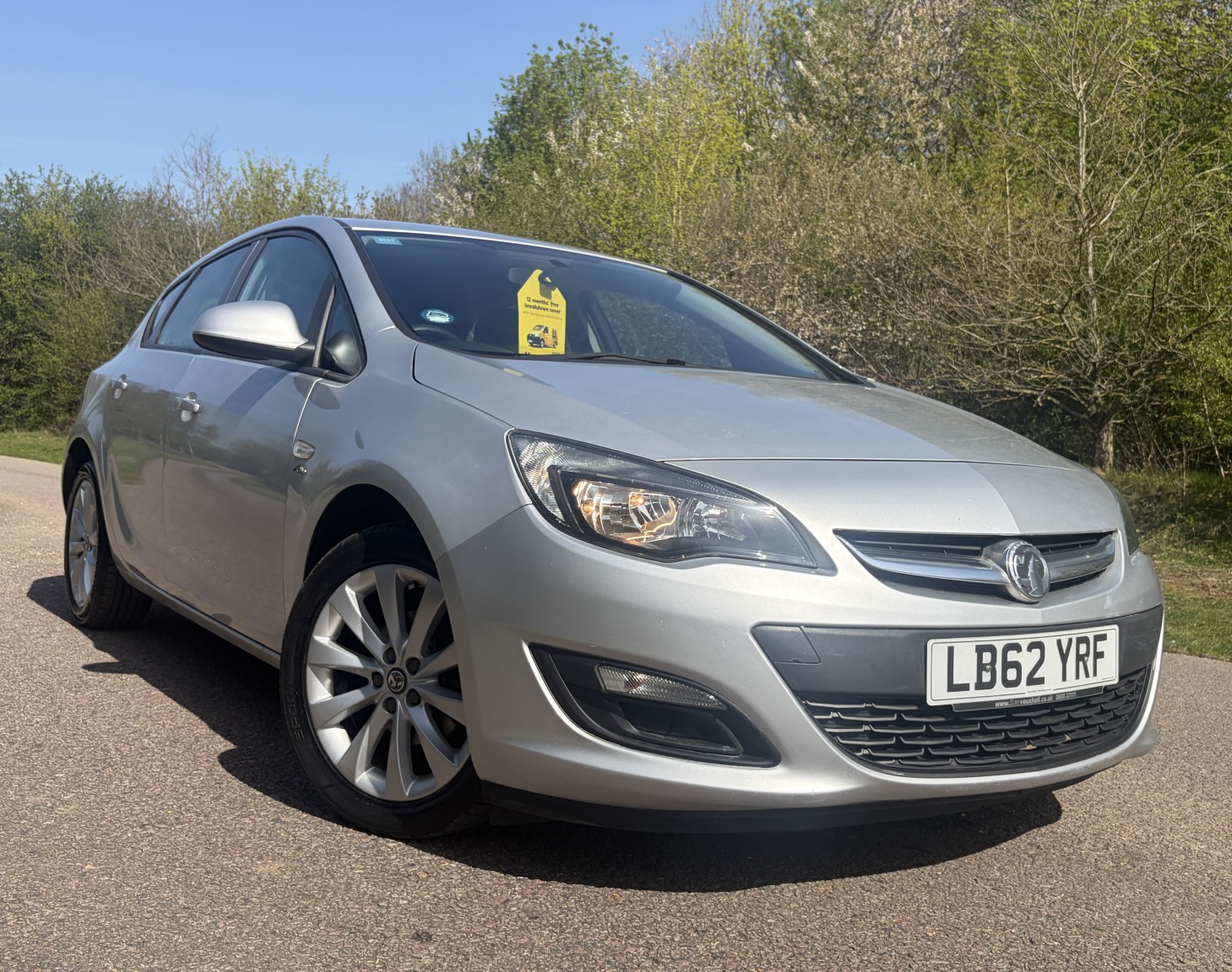 Used Vauxhall Astra 2013 for sale - 78176078: Photo 2