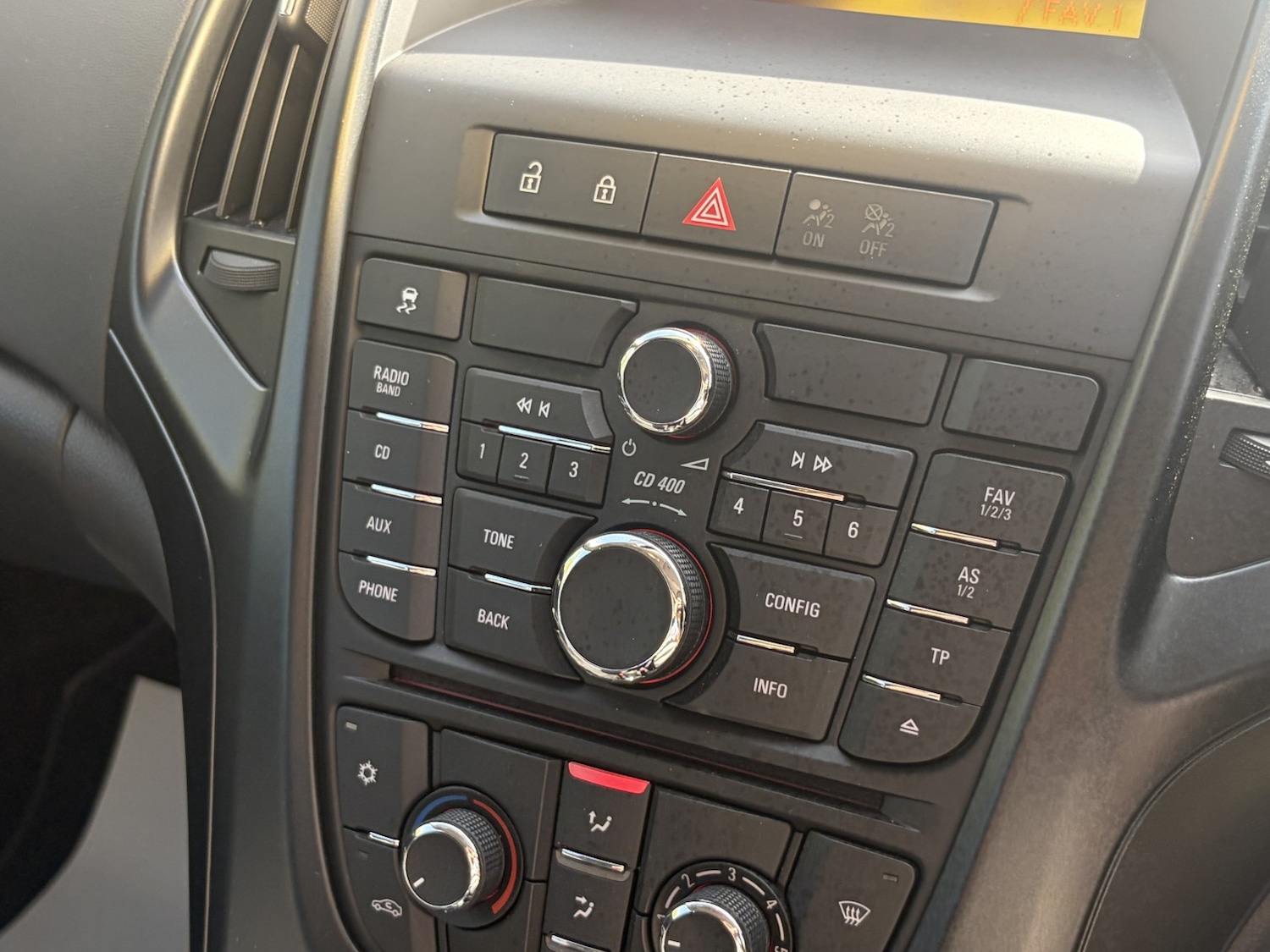 Used Vauxhall Astra 2013 for sale - 78176078: Photo 22