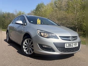 Used Vauxhall Astra 2013 for sale - 78176078: Photo