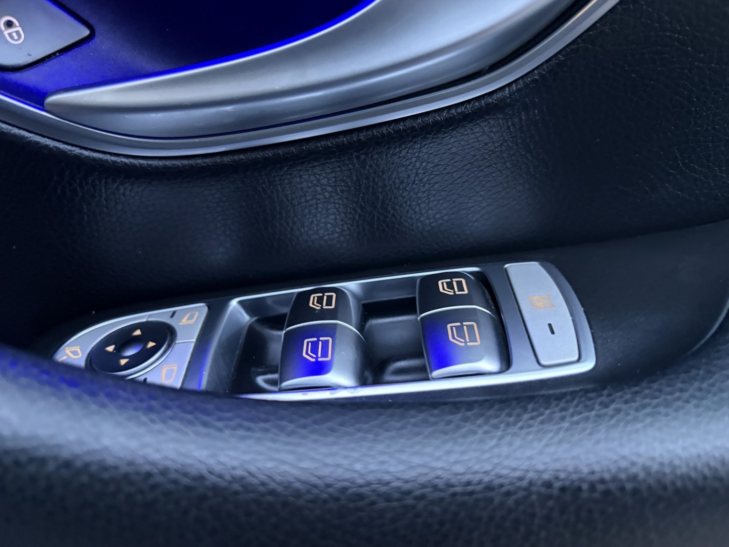 Used Mercedes-Benz E Class 2016 for sale - 77774756: Photo 29