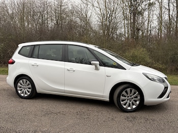 Vauxhall Zafira feature image