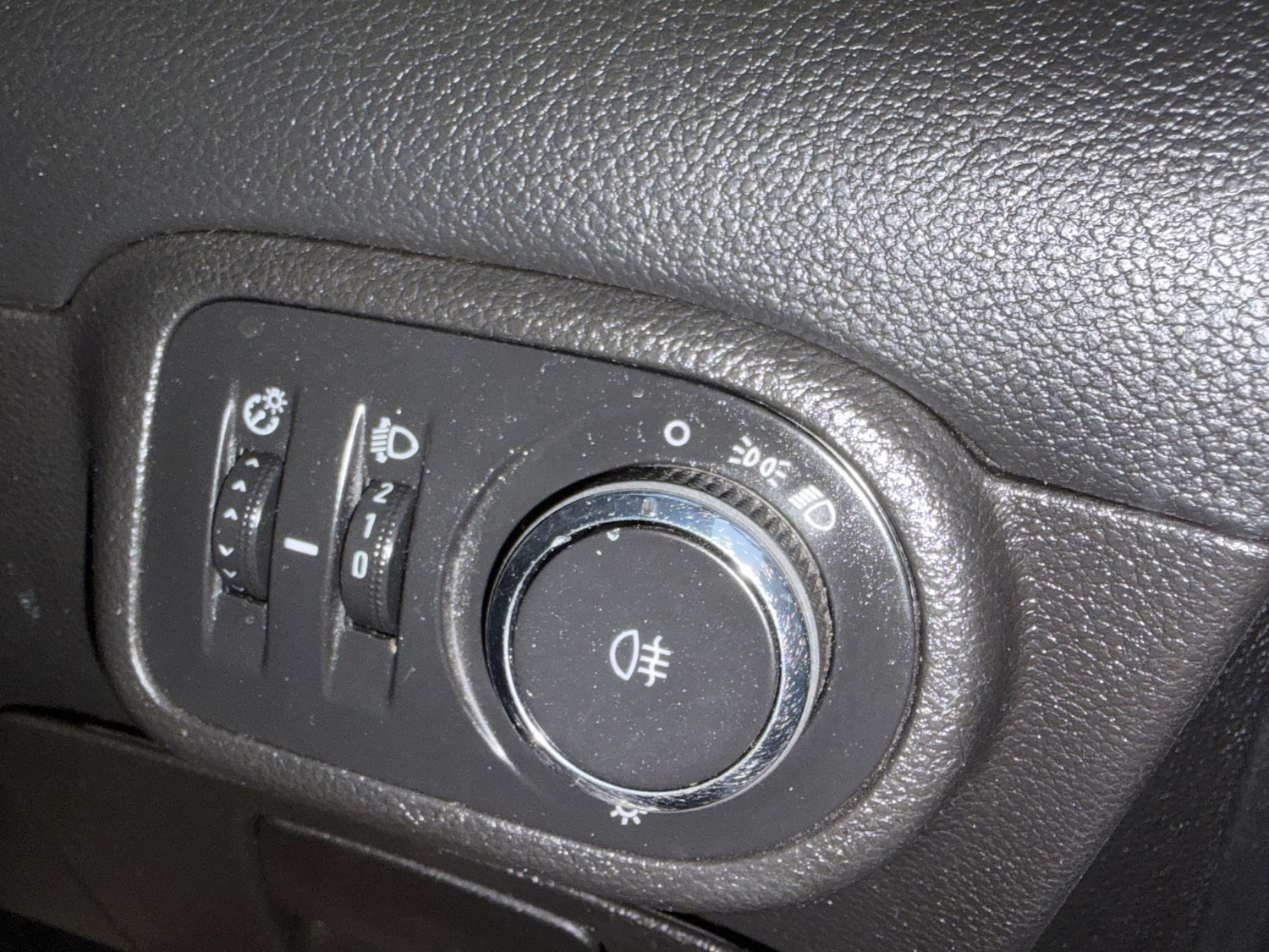 Used Vauxhall Zafira 2016 for sale - 77061435: Photo 34