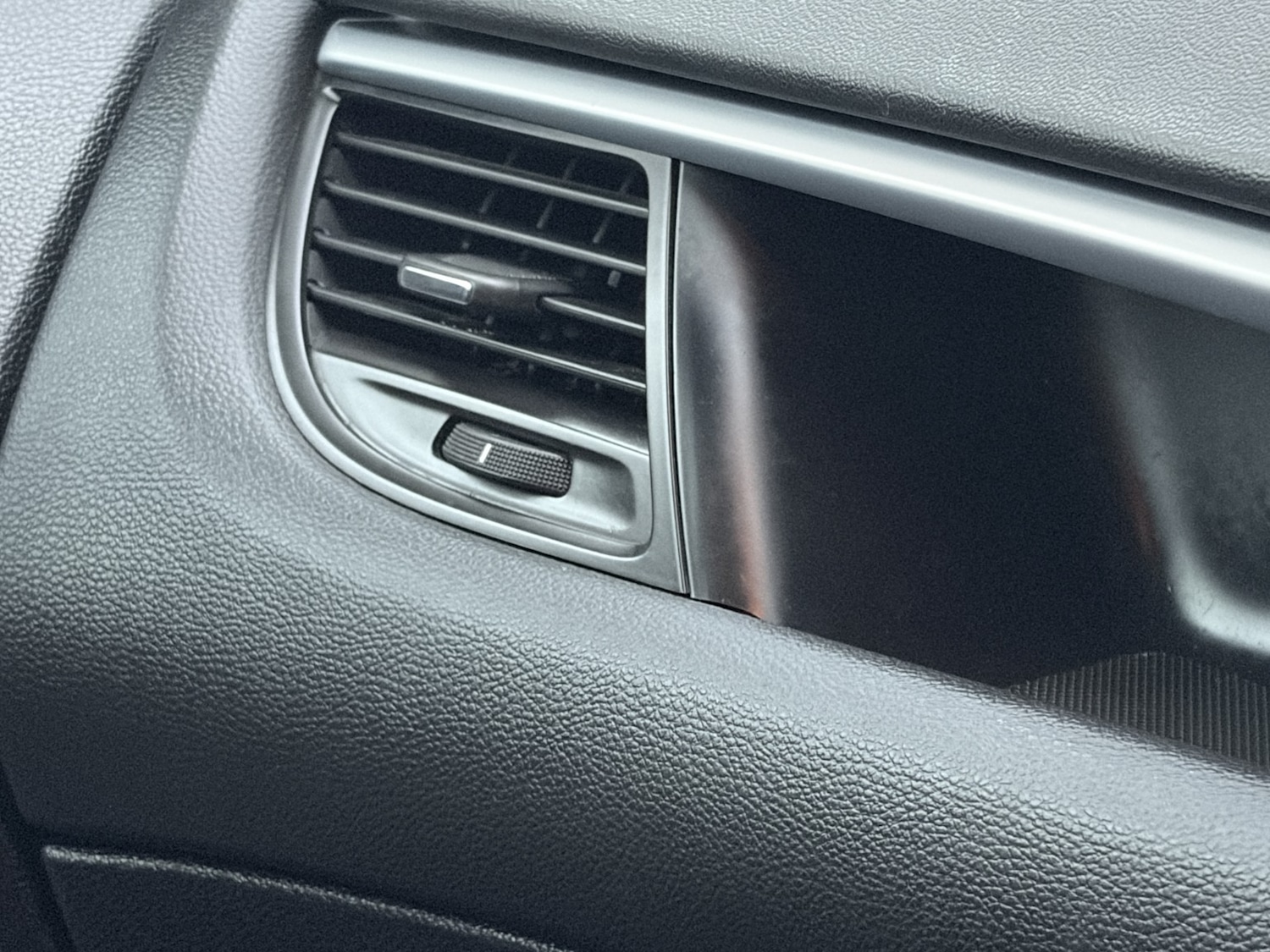 Used Vauxhall Zafira 2016 for sale - 77061435: Photo 37