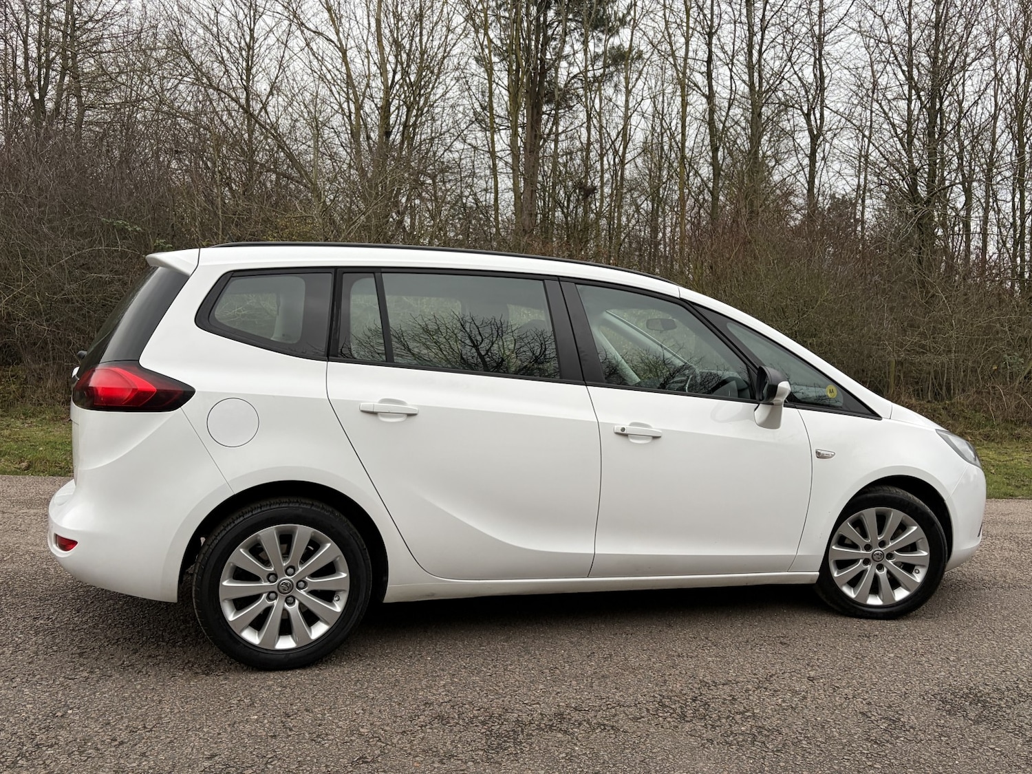 Used Vauxhall Zafira 2016 for sale - 77061435: Photo 4