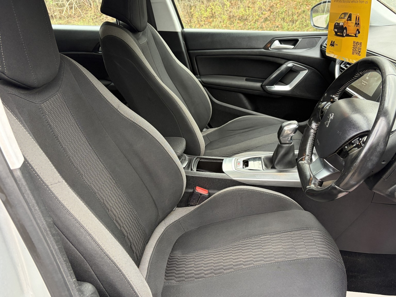 Used Peugeot 308 2015 for sale - 76662730: Photo 28