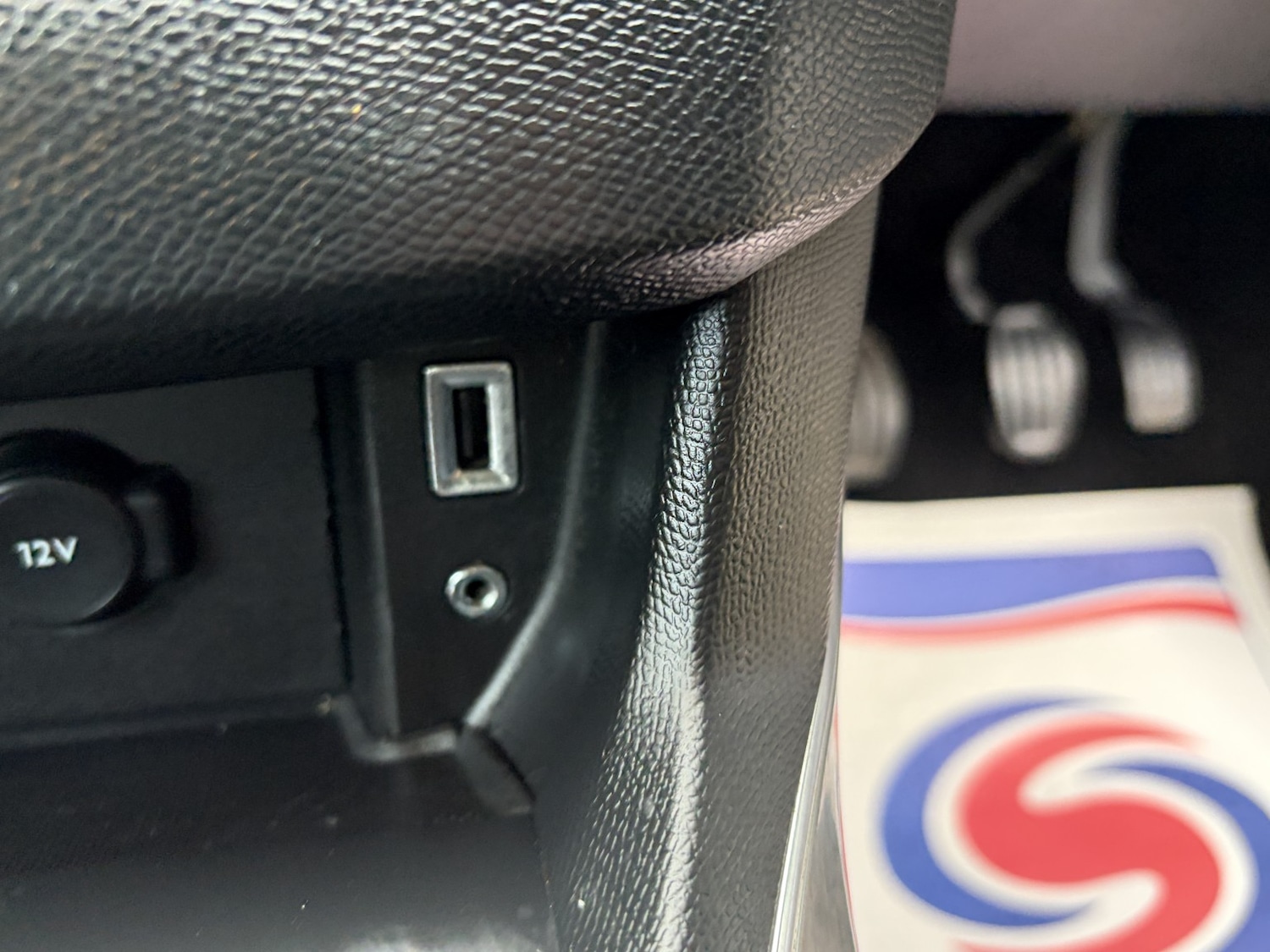 Used Peugeot 308 2015 for sale - 76662730: Photo 32