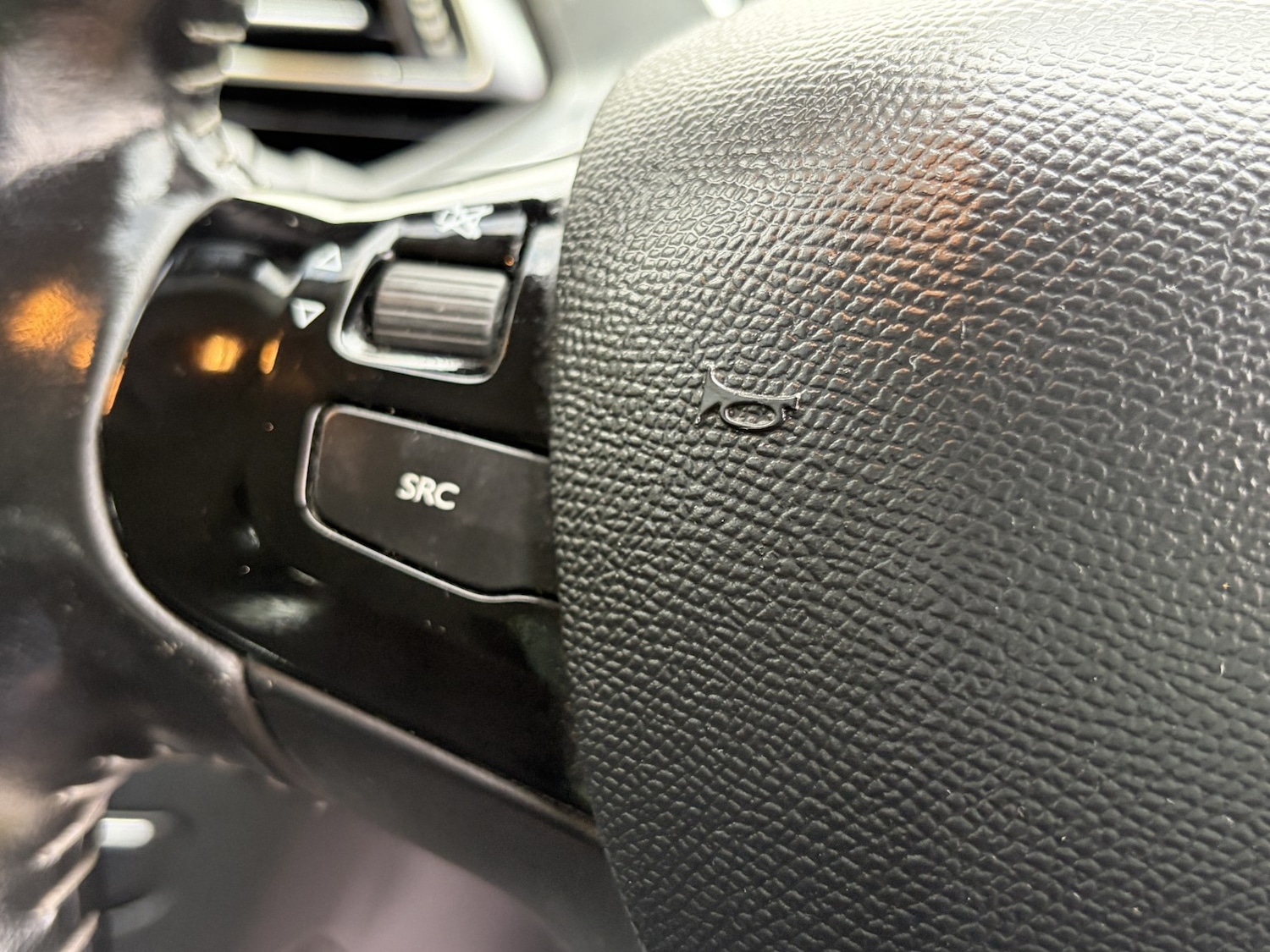 Used Peugeot 308 2015 for sale - 76662730: Photo 35