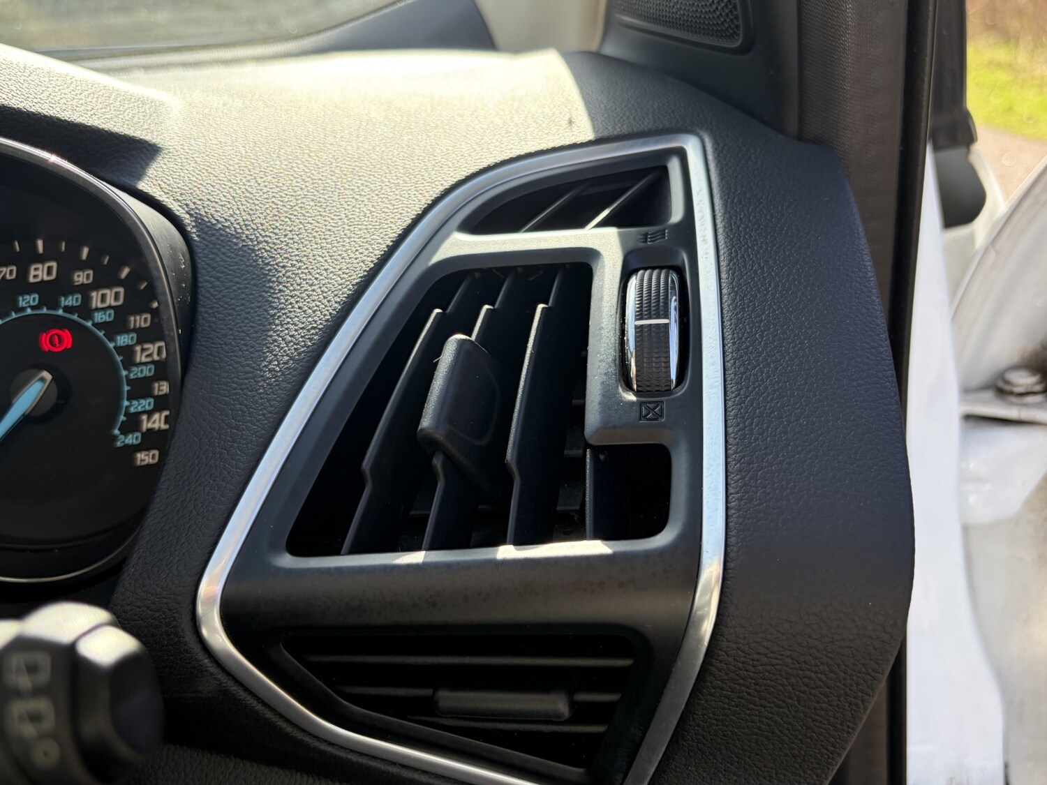 Used Ford Kuga 2014 for sale - 77729574: Photo 43