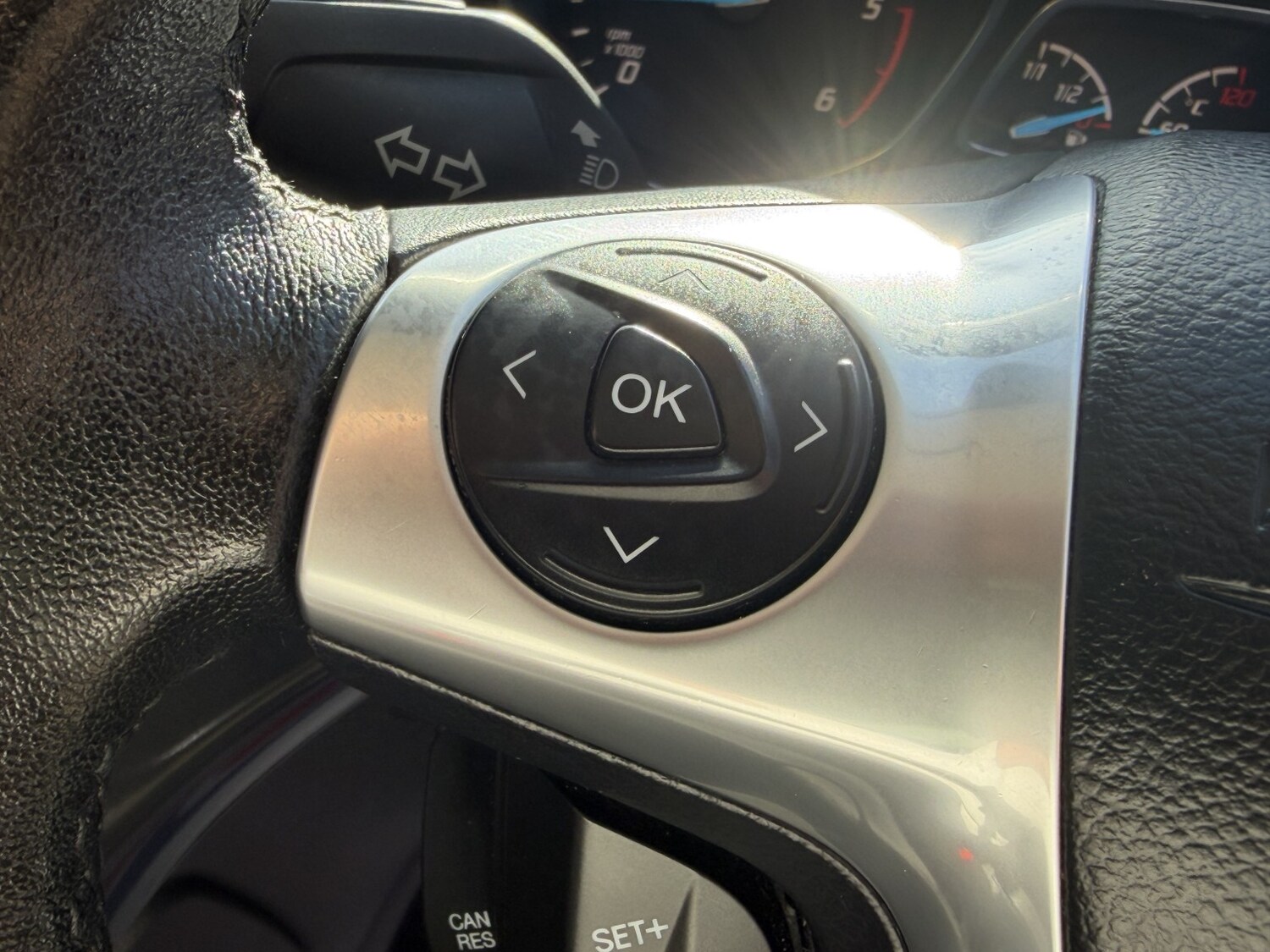 Used Ford Kuga 2014 for sale - 77729574: Photo 50