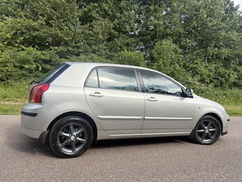 Used Toyota Corolla 2005 for sale - 78970564: Photo