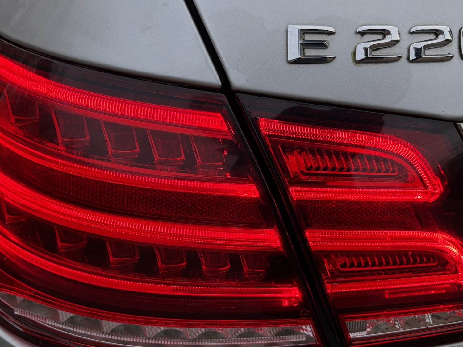 Used Mercedes-Benz E Class 2014 for sale - 76439896: Photo 14