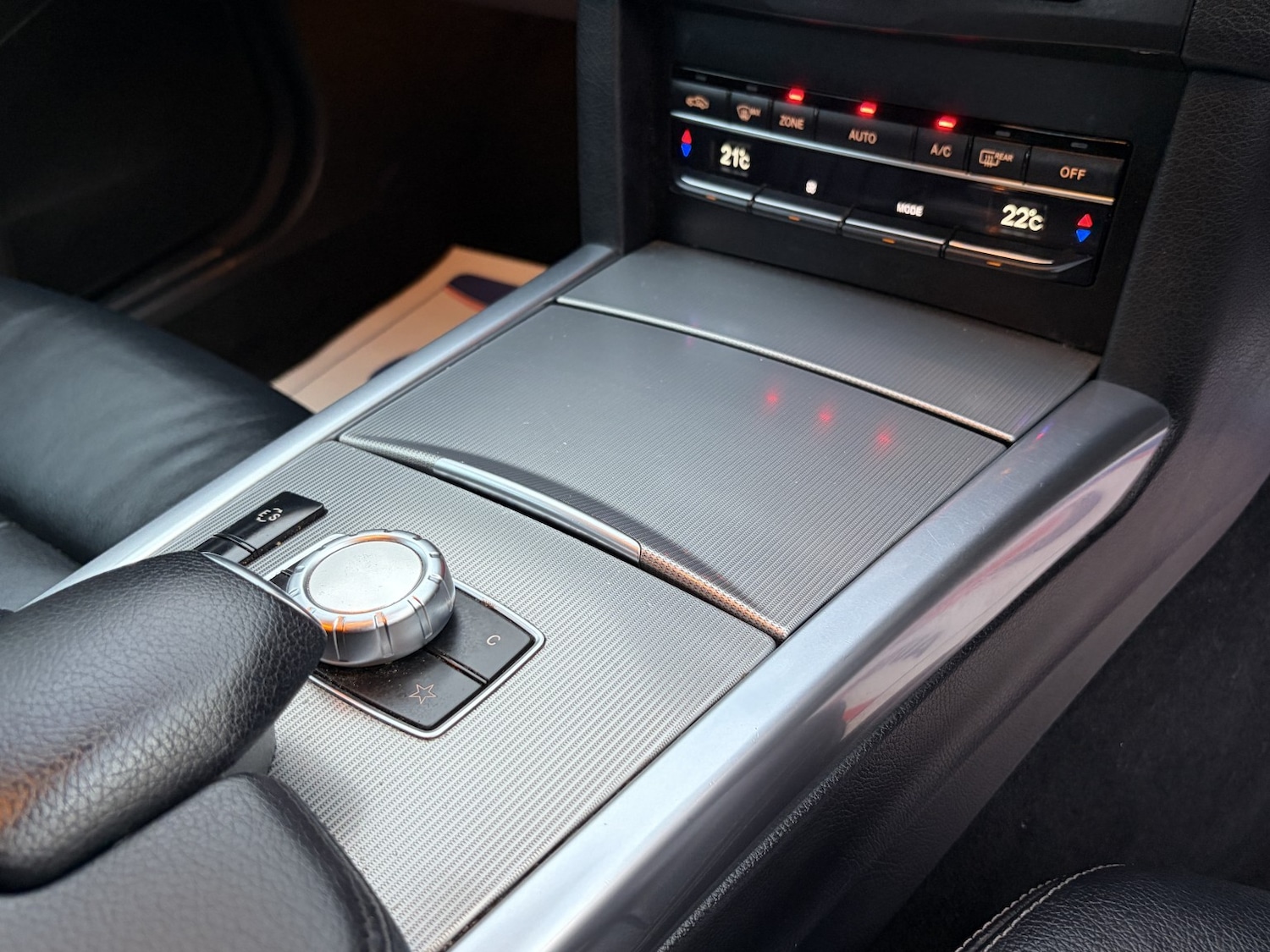 Used Mercedes-Benz E Class 2014 for sale - 76439896: Photo 37