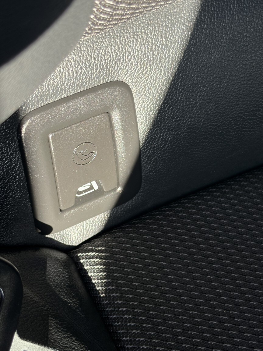 Used Audi Q2 2020 for sale - 77945717: Photo 33