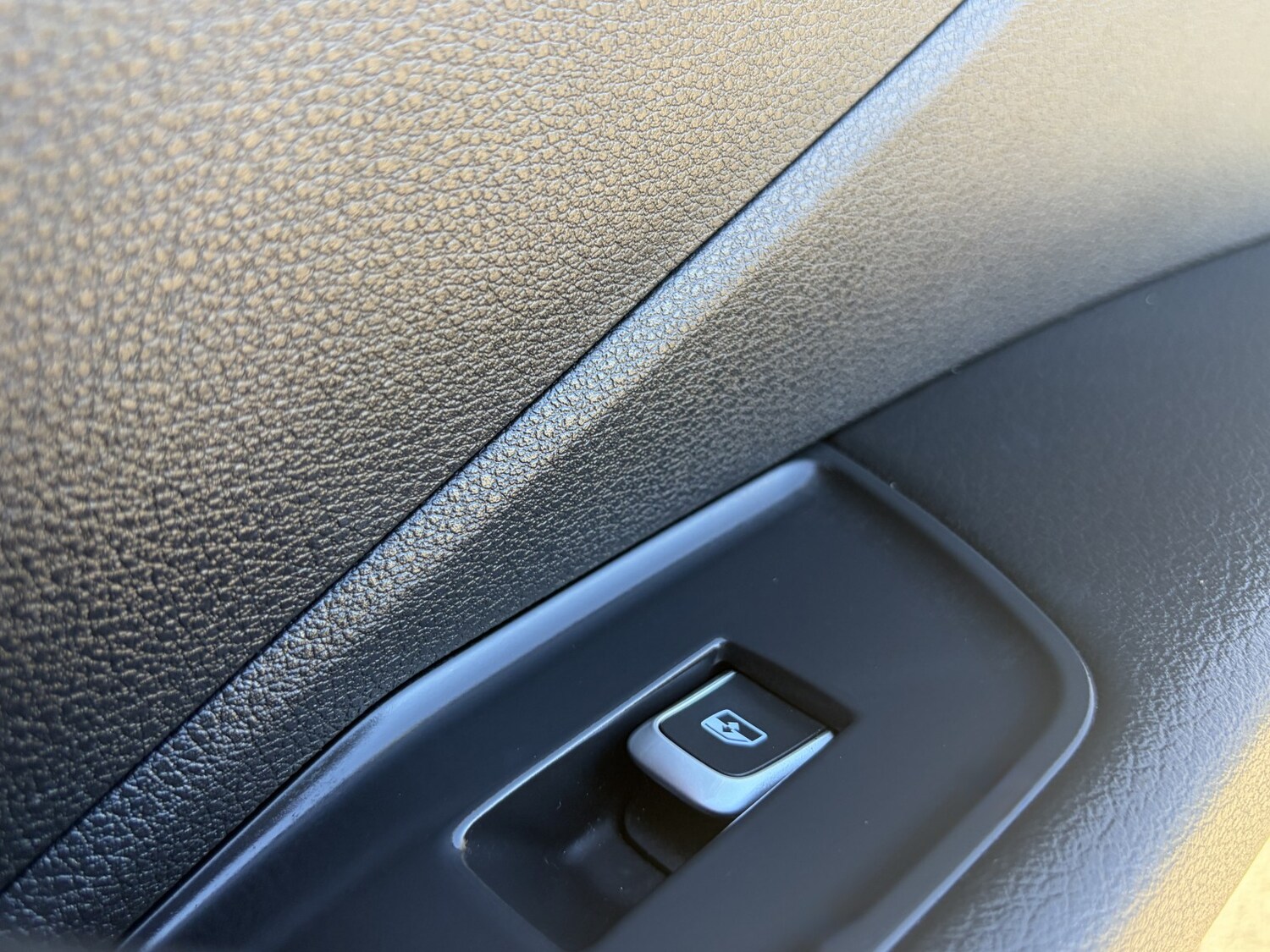 Used Audi Q2 2020 for sale - 77945717: Photo 37