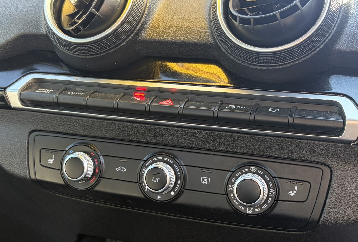 Used Audi Q2 2020 for sale - 77945717: Photo 48