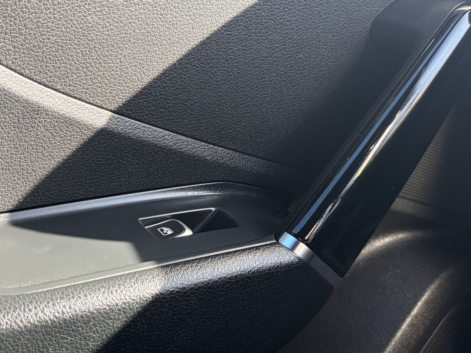 Used Audi Q2 2020 for sale - 77945717: Photo 49