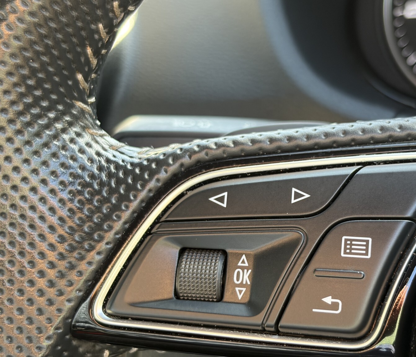 Used Audi Q2 2020 for sale - 77945717: Photo 53