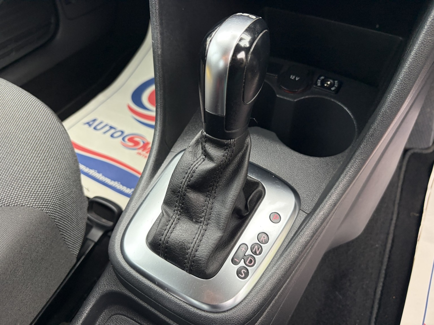 Used Volkswagen Polo 2010 for sale - 76439968: Photo 24