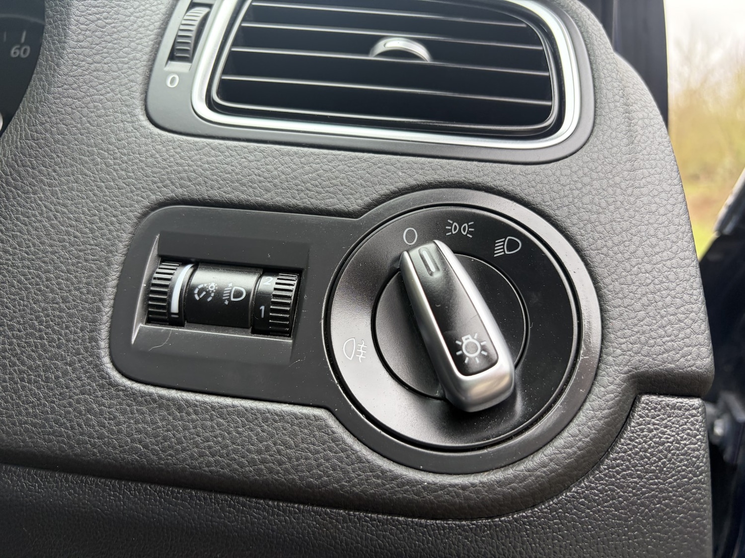 Used Volkswagen Polo 2010 for sale - 78060521: Photo 34