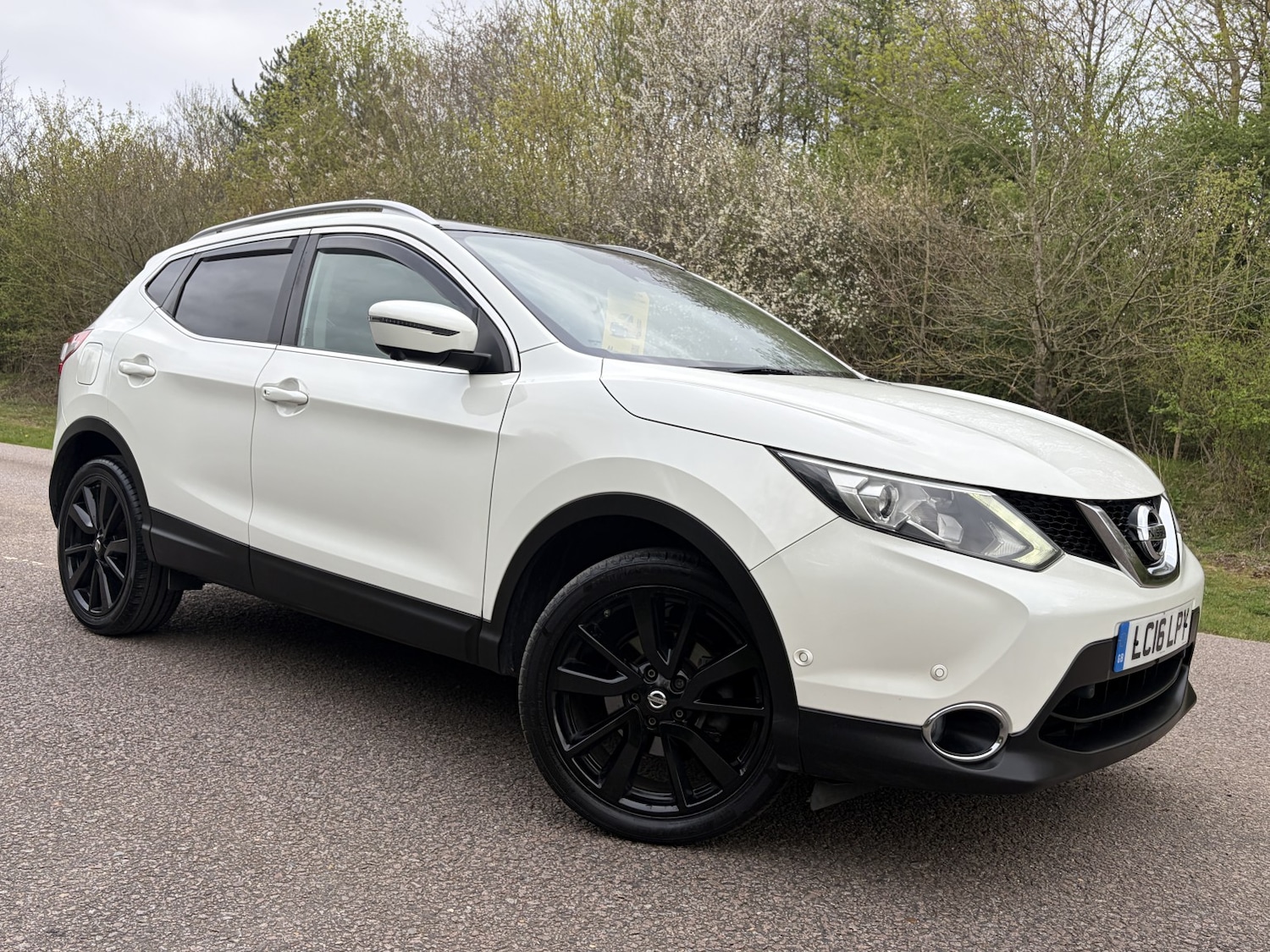 Used Nissan Qashqai 2016 for sale - 78190596: Photo 2