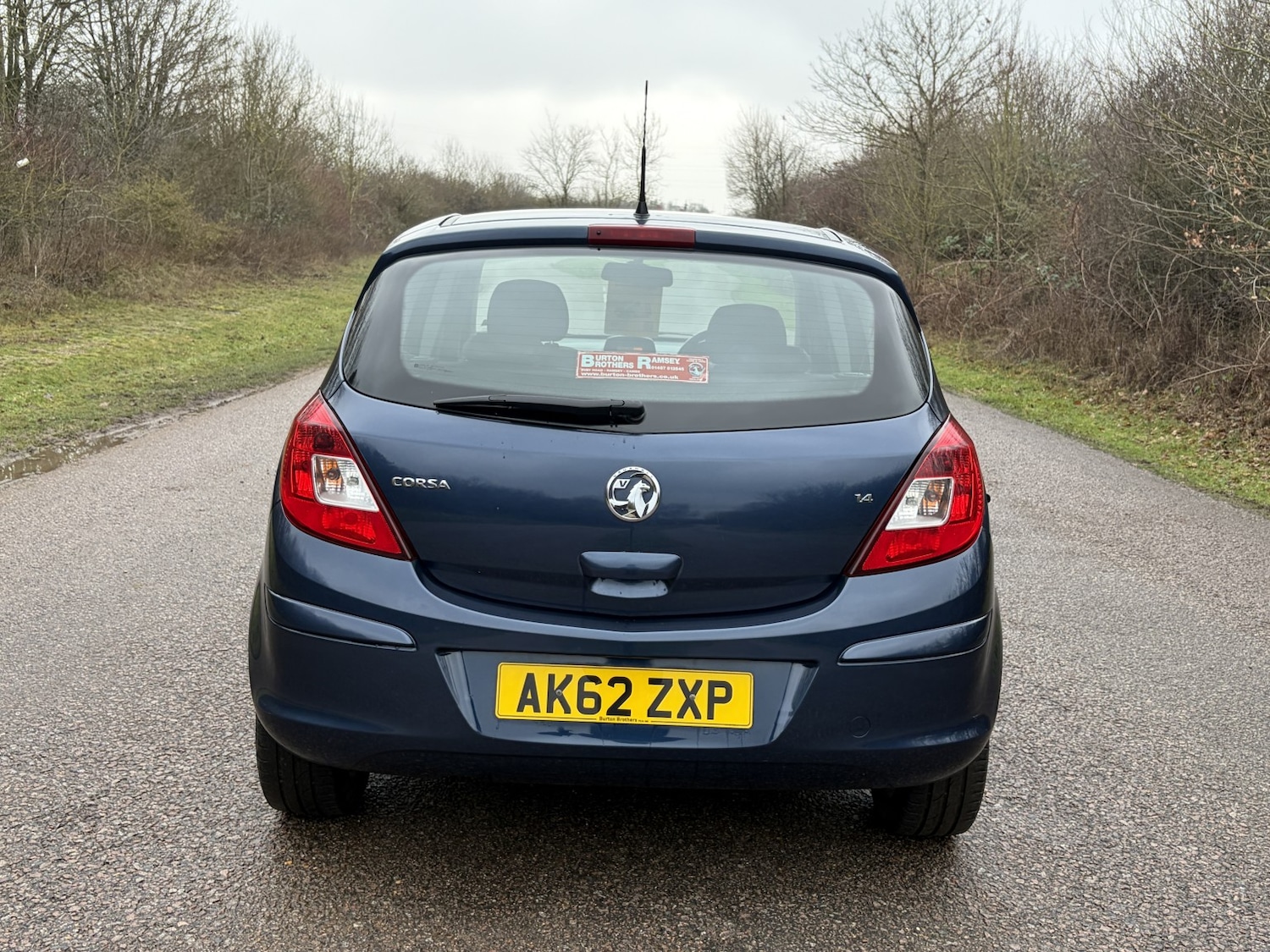 Used Vauxhall Corsa 2012 for sale - 77350096: Photo 11