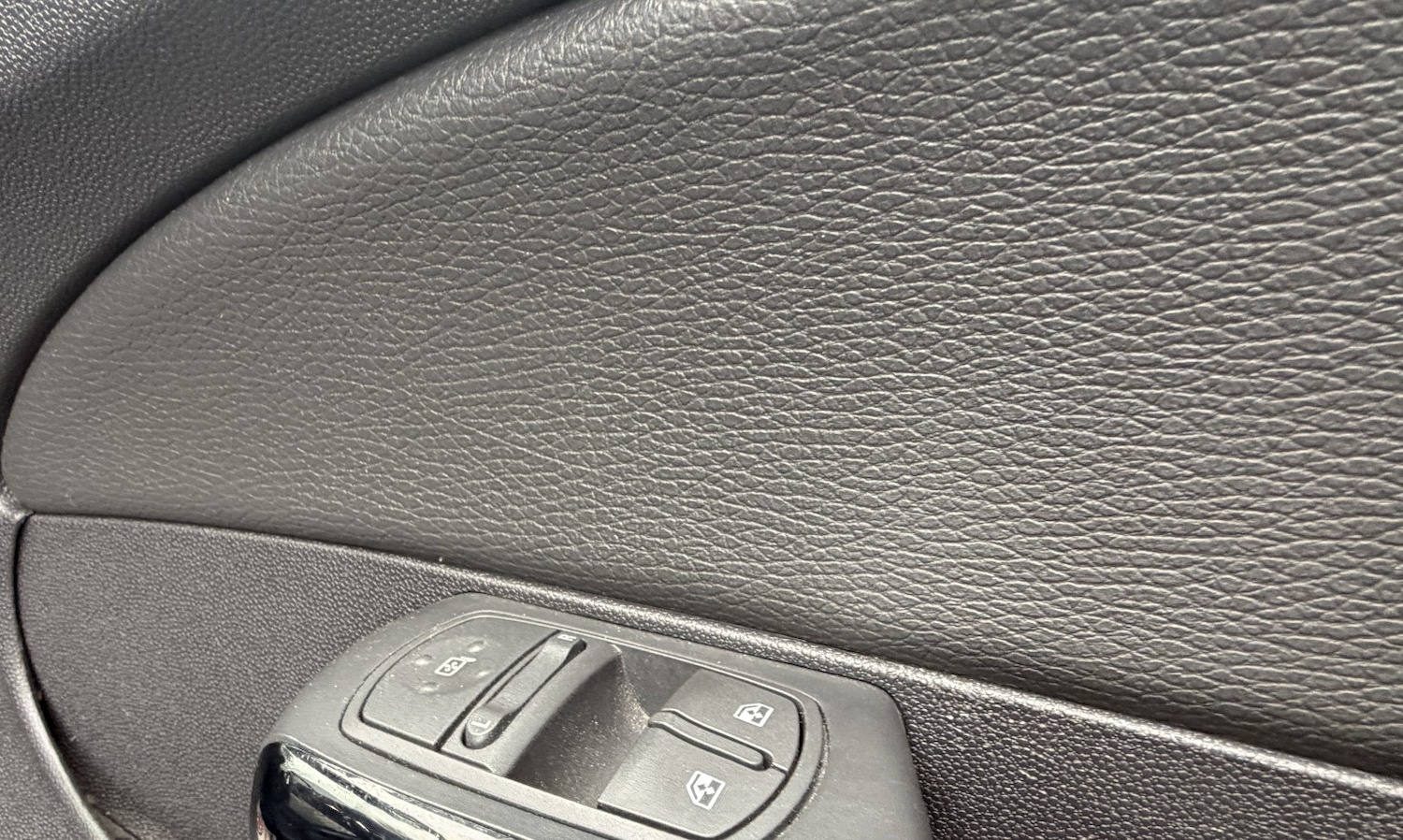 Used Vauxhall Corsa 2012 for sale - 77350096: Photo 39