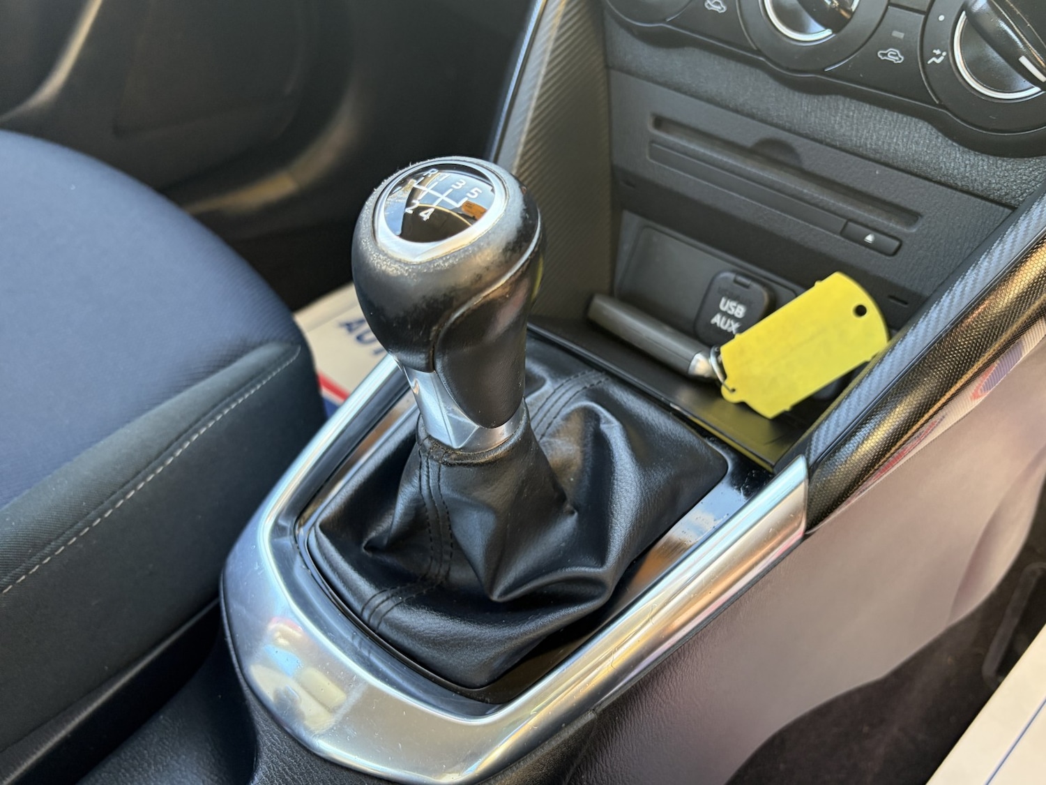 Used Mazda Mazda2 2015 for sale - 76918428: Photo 21