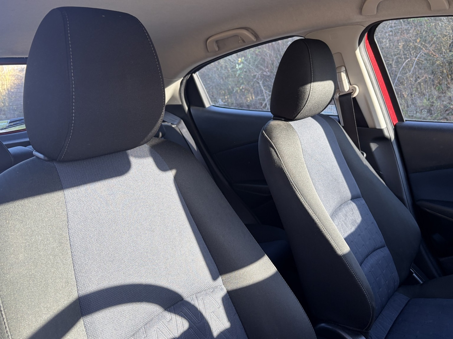 Used Mazda Mazda2 2015 for sale - 76918428: Photo 22