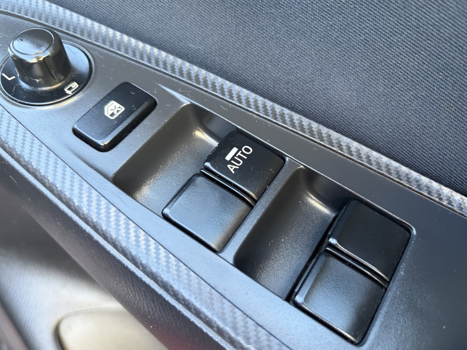 Used Mazda Mazda2 2015 for sale - 76918428: Photo 24