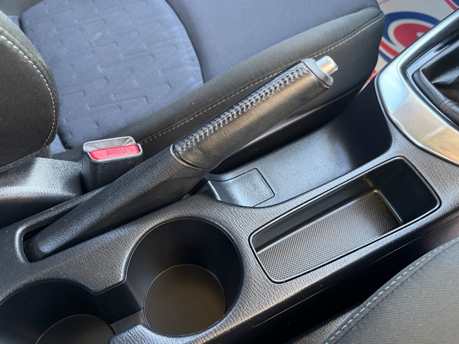 Used Mazda Mazda2 2015 for sale - 76918428: Photo 30