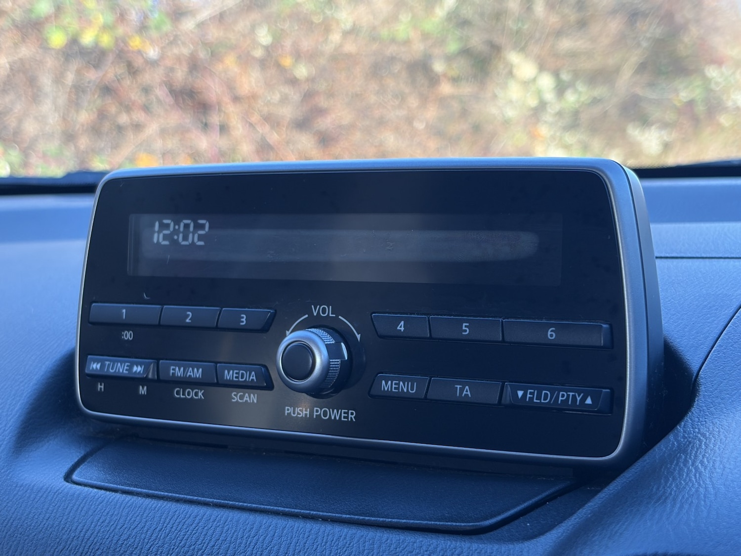 Used Mazda Mazda2 2015 for sale - 76918428: Photo 34