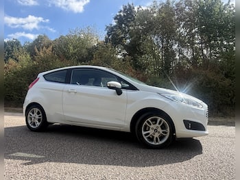 Used Ford Fiesta 2015 for sale - 79731921: Photo