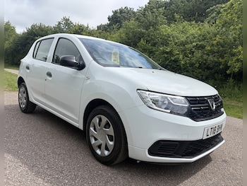 Used Dacia Sandero 2018 for sale - 78900071: Photo