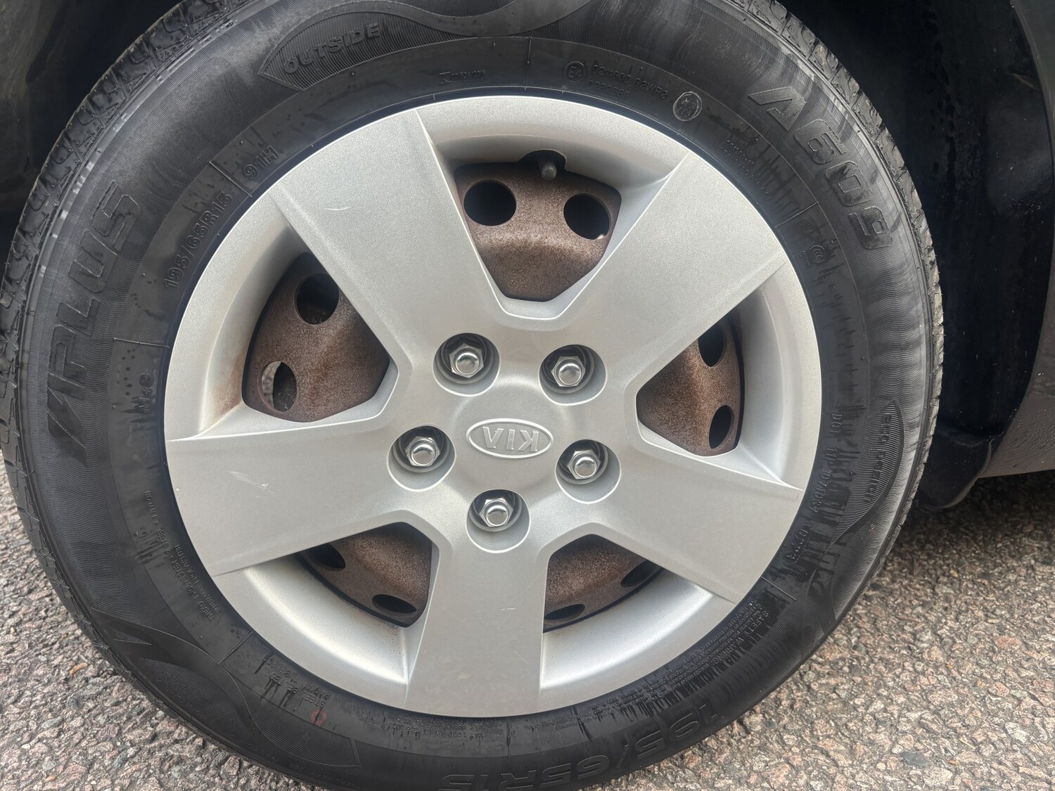 Used Kia Venga 2011 for sale - 78190610: Photo 22