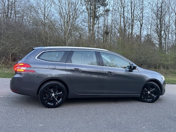 Used Peugeot 308 2016 for sale - 78553227: Photo