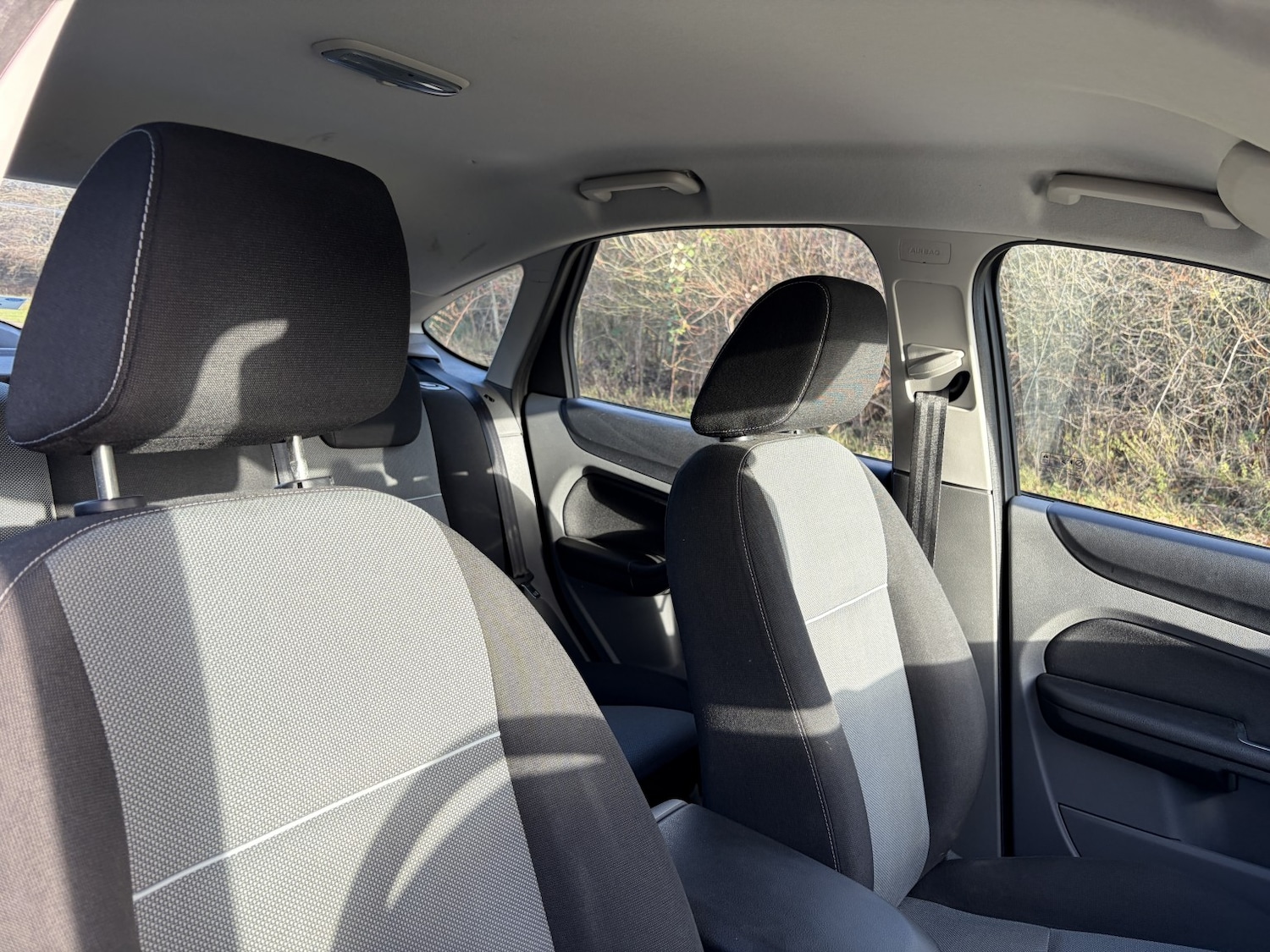 Used Ford Focus 2010 for sale - 76830386: Photo 26