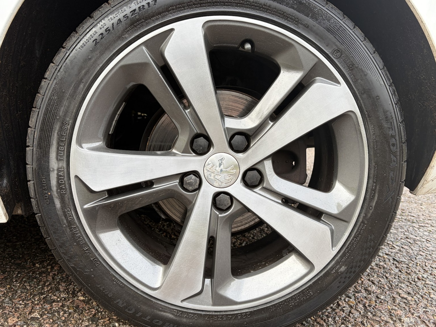 Used Peugeot 308 2015 for sale - 76979550: Photo 22