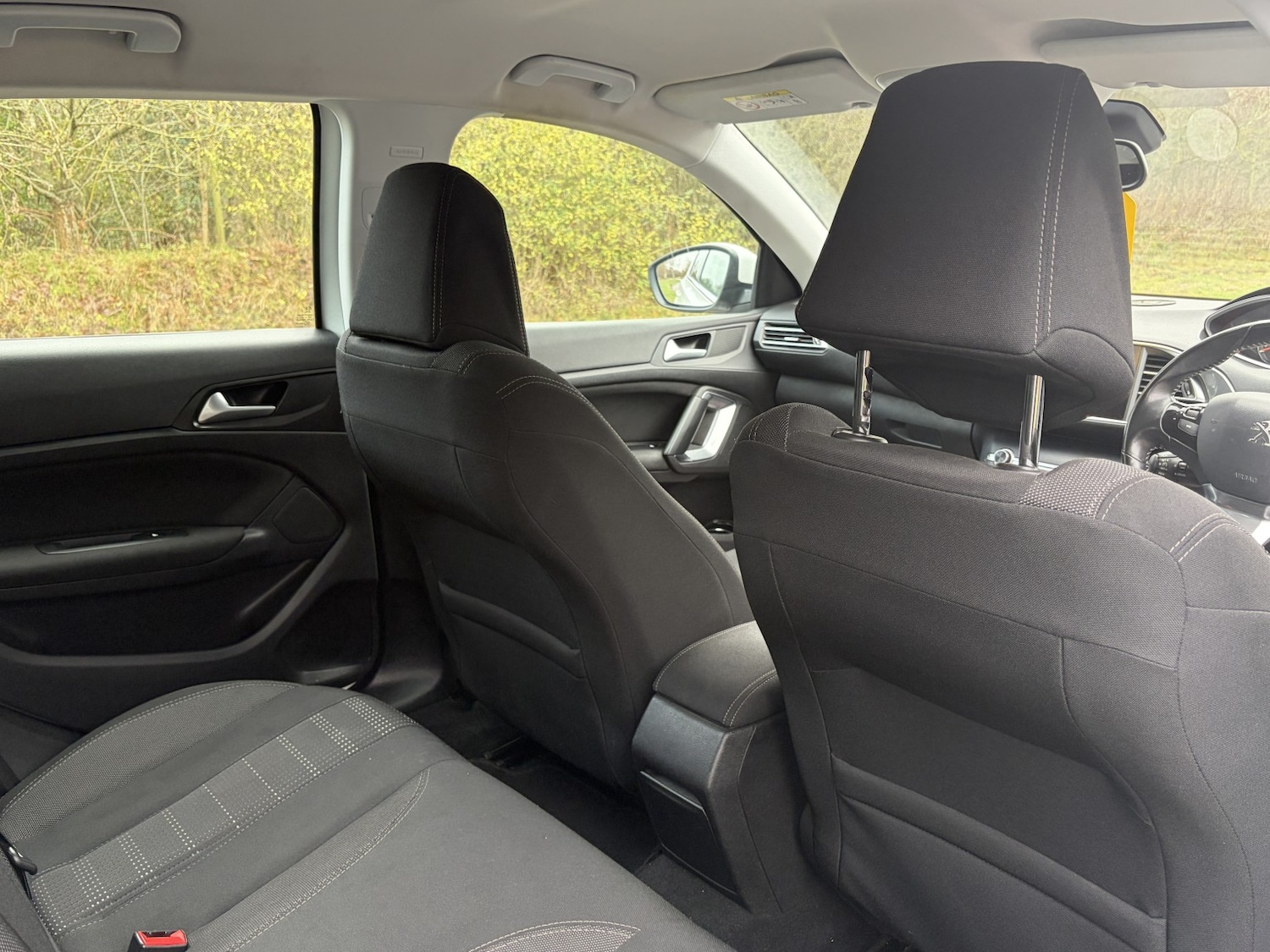 Used Peugeot 308 2015 for sale - 76979550: Photo 29