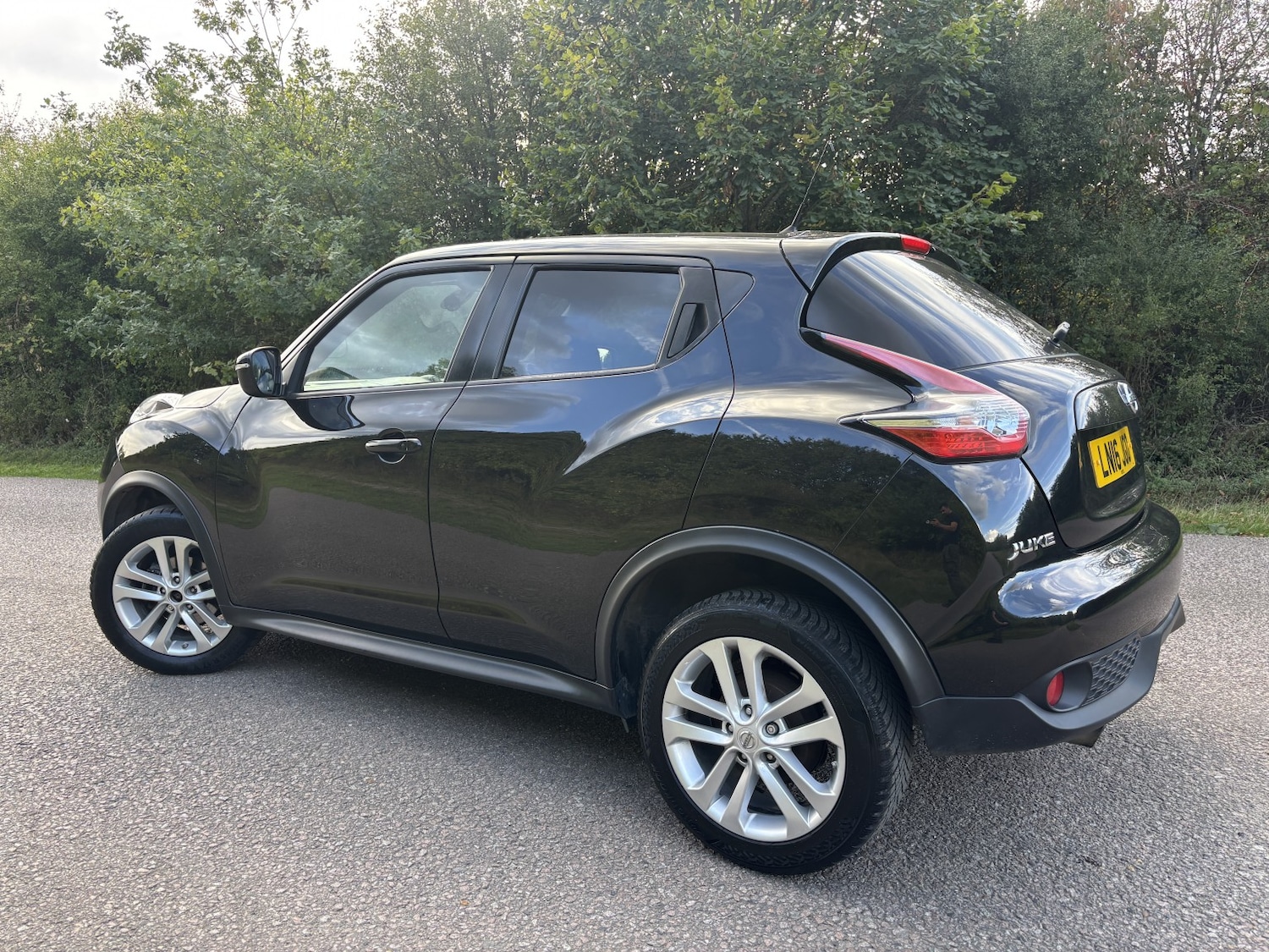Used Nissan Juke 2016 for sale - 76402173: Photo 16