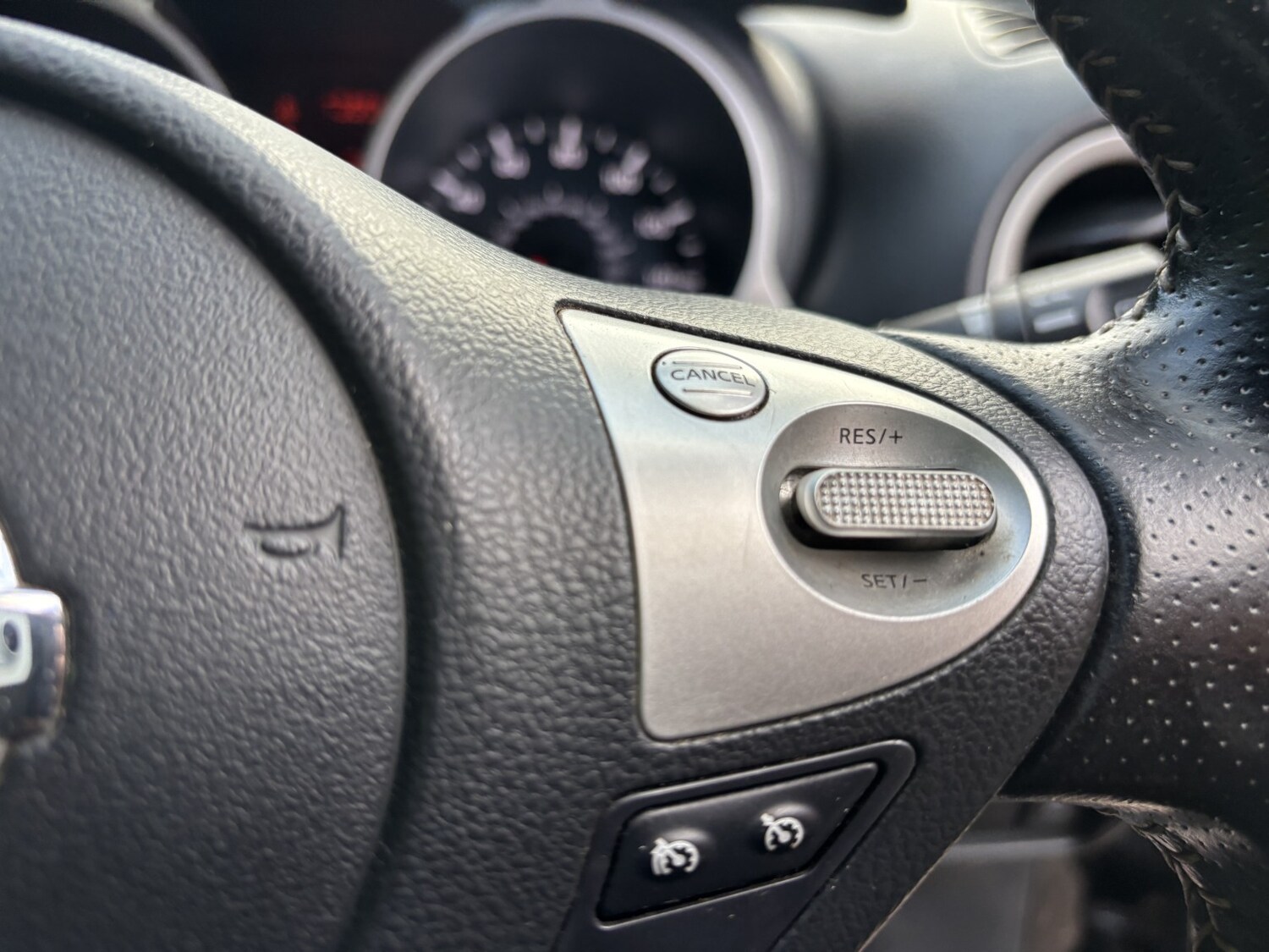 Used Nissan Juke 2016 for sale - 76402173: Photo 30