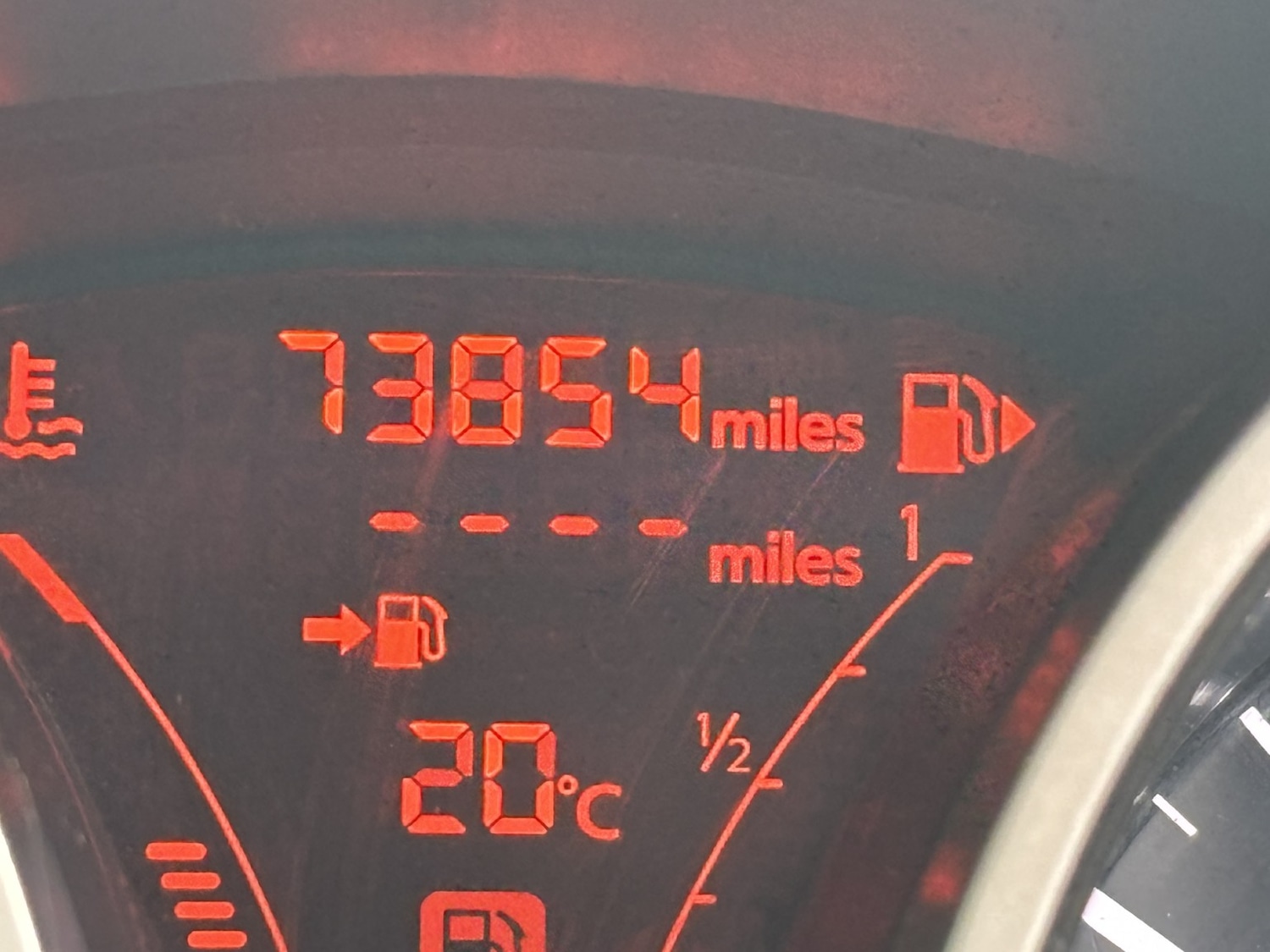 Used Nissan Juke 2016 for sale - 76402173: Photo 32