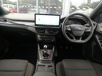 Used Ford Focus 2023 for sale - 78546964: Photo