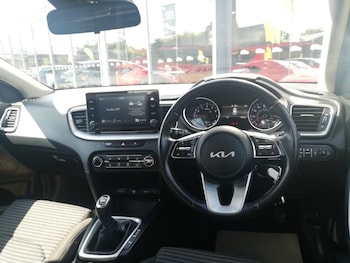 Used Kia XCeed 2022 for sale - 75687037: Photo